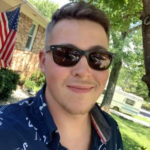 Meet your Posher, Maxwell